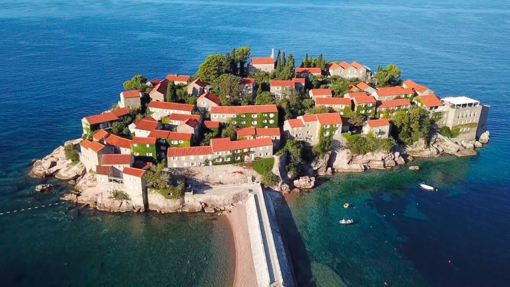 Aman Sveti Stefan, Montenegro